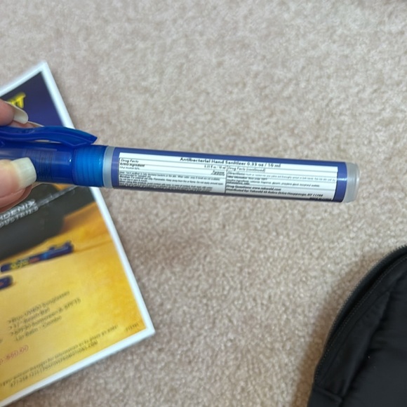 🔥10/$15 SPF and Hand Sanitizer - Picture 4 of 4